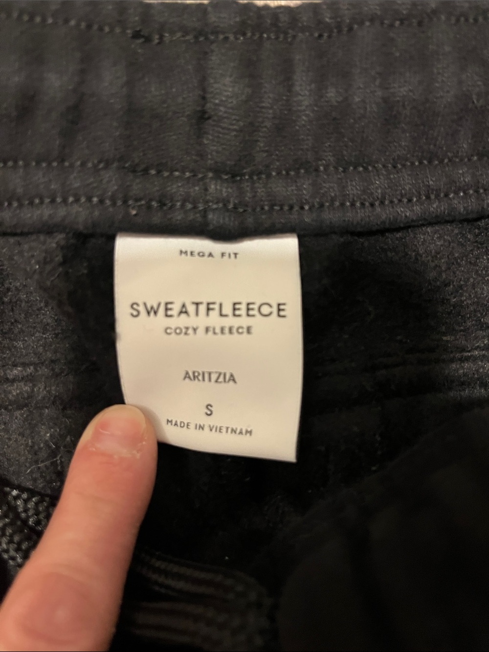Aritzia Mega Fit Cozy Fleece Sweat Fleece Cargo Sweat Pants-Small - Picture 3 of 5